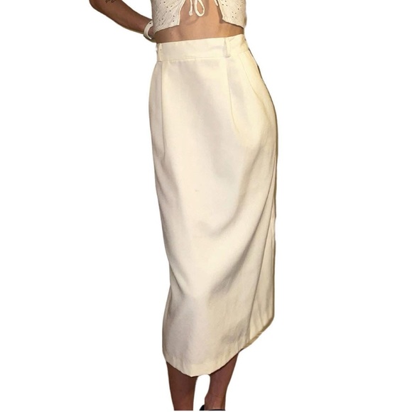 Worthington Dresses & Skirts - Vintage Worthington High-Waisted Midi Skirt - Cream, Size 10